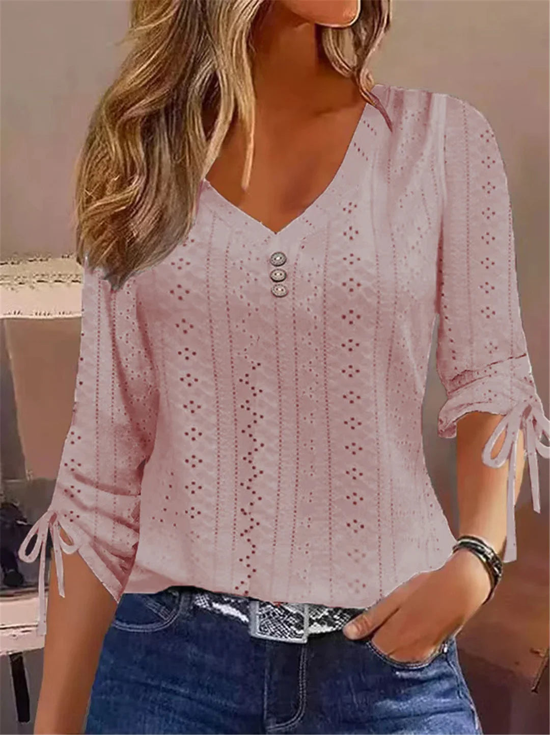 Maybelle | Elegante blouse met V-hals