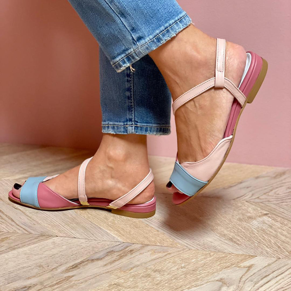 Roselina™ | Roze sandalen in asymmetrische color-block stijl