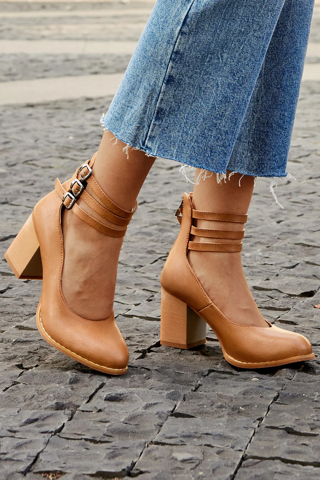 Casilda™ | Gladde sandalen met enkelbandje en blokhak