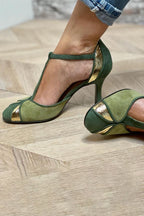 Taviana™ | Patchwork pumps met T-bandje en gesloten neus