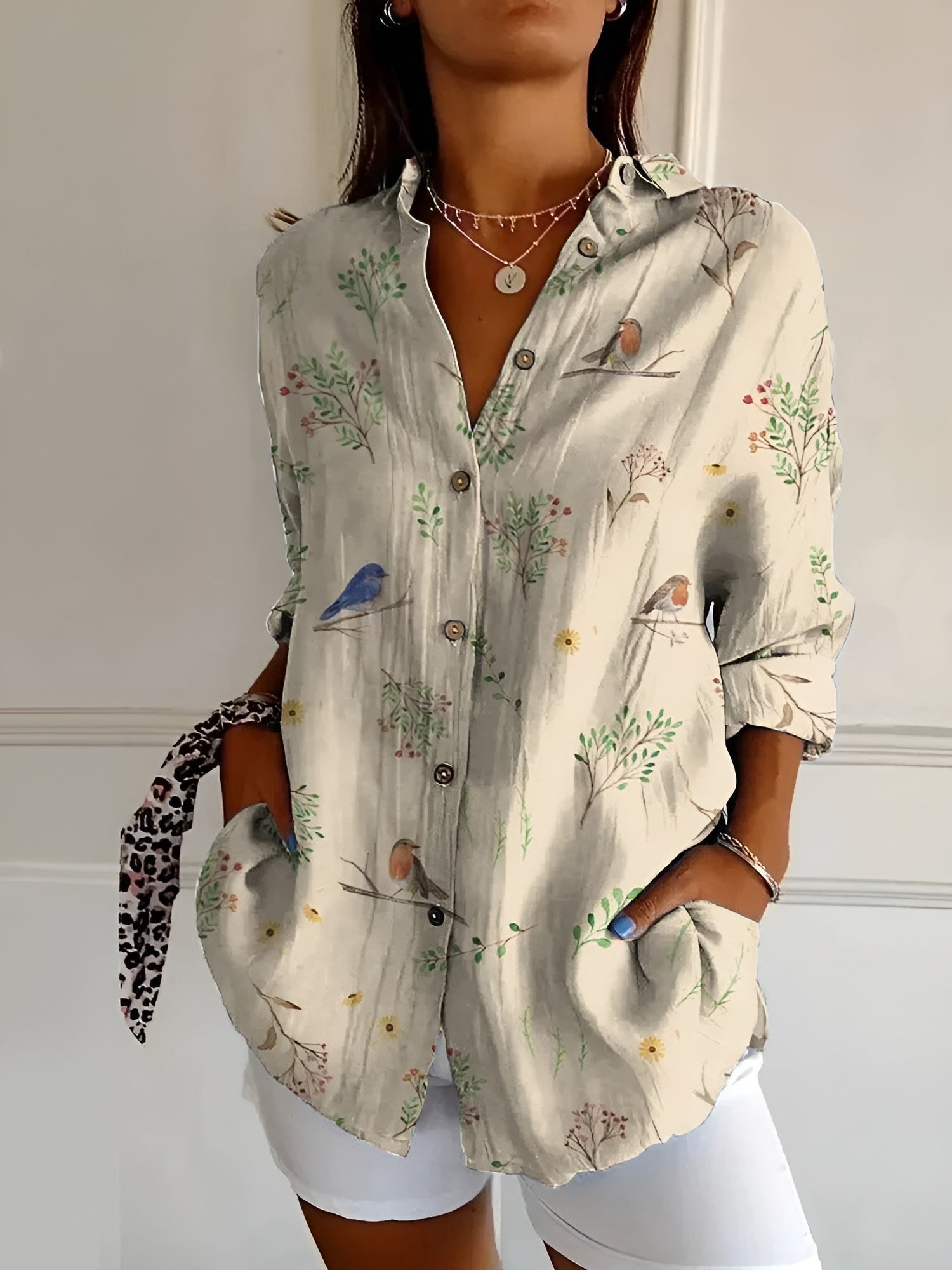 Avril | Elegante blouse met speelse prints